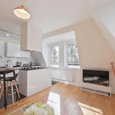 Birchanger Spacious One Bed Loft Apartment מראה חיצוני תמונה
