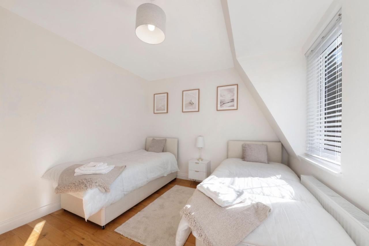 Birchanger Spacious One Bed Loft Apartment מראה חיצוני תמונה