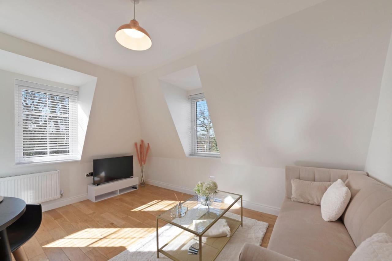 Birchanger Spacious One Bed Loft Apartment מראה חיצוני תמונה